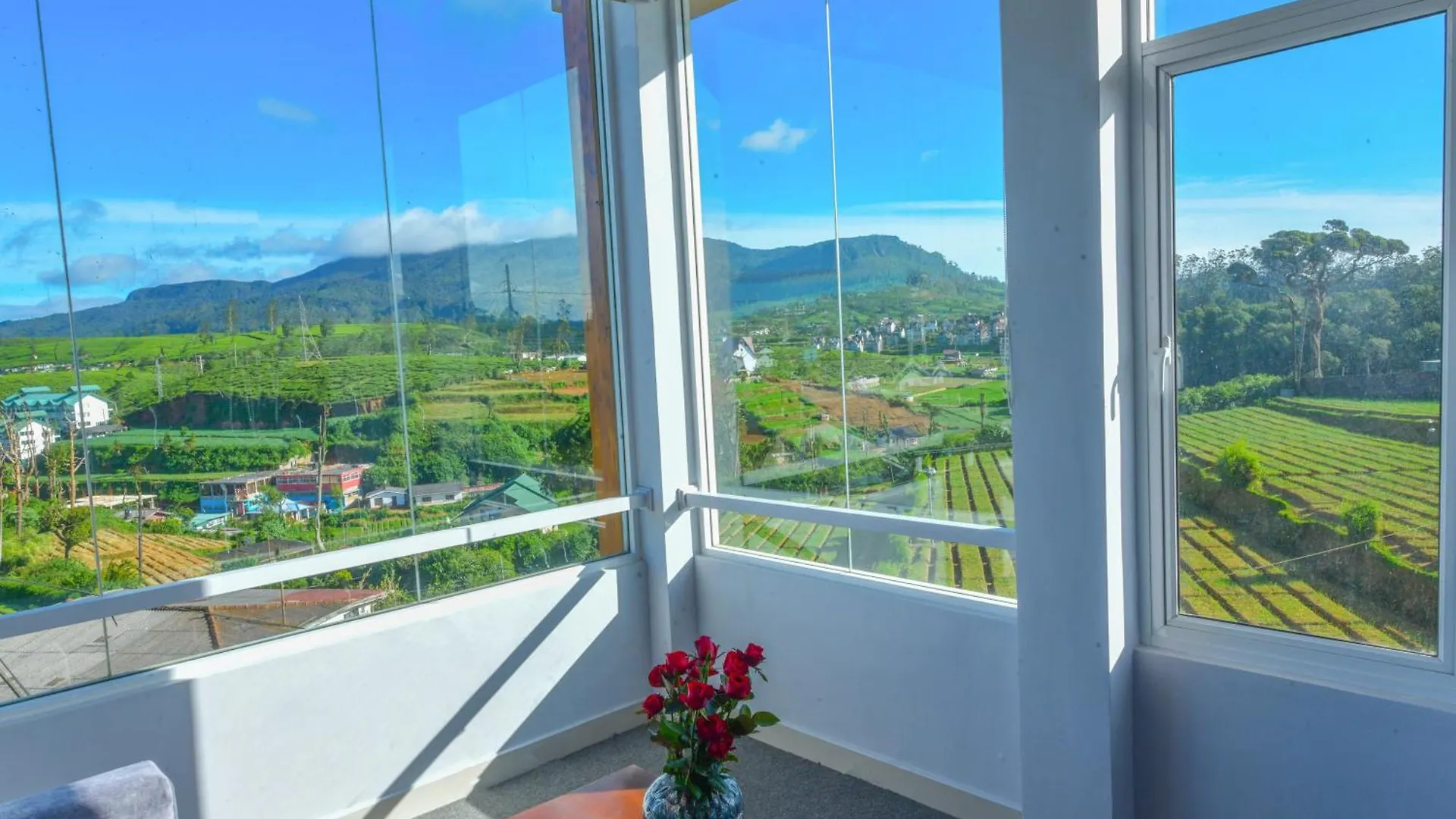 La Sky Nuwara Eliya Hotel